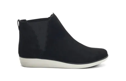 Aetrex Alanna Women's Comfort Bootie