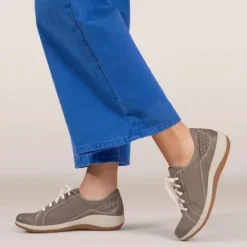 Aetrex Dana Comfort Sneaker for Women