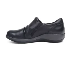 Aetrex Katie Women's Side Zip Slip-on Shoe