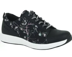 Alegria Qest by Traq Women's Walking Shoe