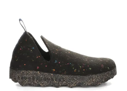 Asportugeusas delivers comfort and style with sustainability in mind.