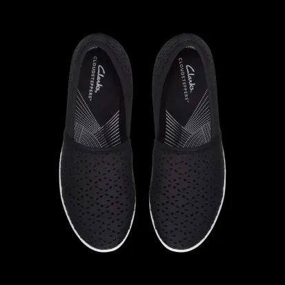 Clarks Breeze Emily Casual Shoe