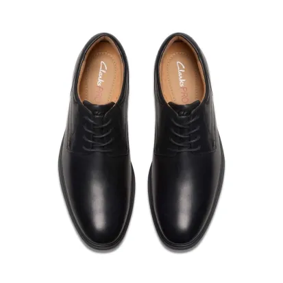 Clarks Eldredge Plain Men's Black Dress Shoe