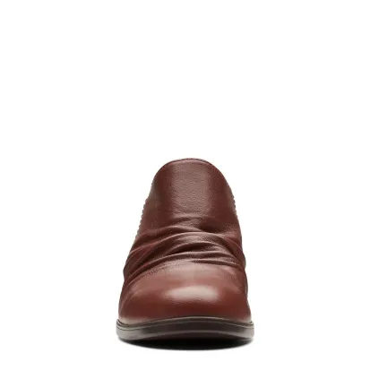 Clarks Emily2 Cove Tan Leather Slip-On