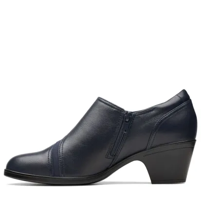 Clarks Emily2 Dove Leather Dress Shoe