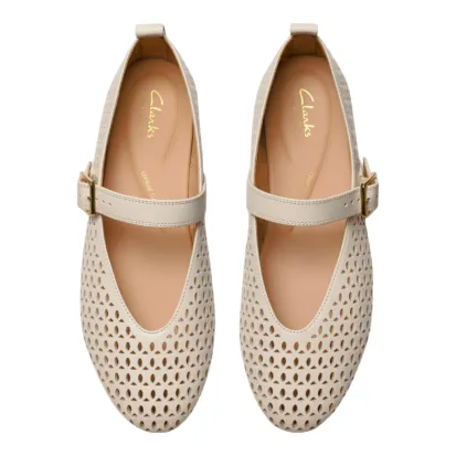 Clarks Fawna Jane Women's Cream Flat