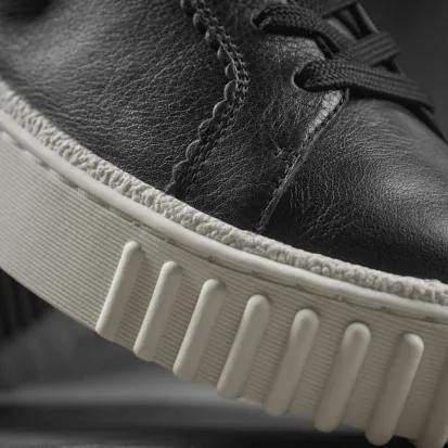Clarks Mayhill Walk Women's Sneaker