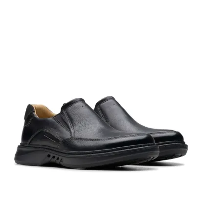 Clarks Men's Un Briley Step Black Leather Slip-On