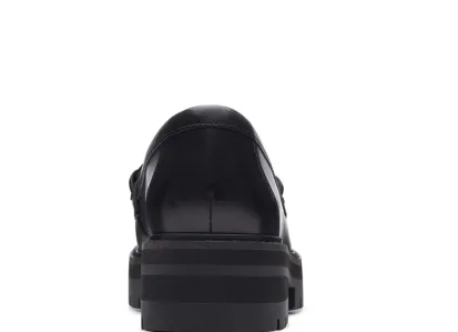 Clarks Orianna Bit Penny Loafer