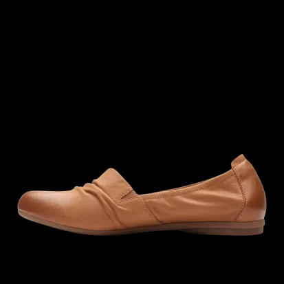 Clarks Rena Way Pump