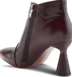 Cosmopolitan