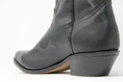 Cowboy 13" M9504COW