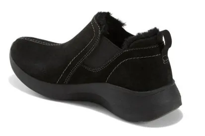 Earth Dax Women's Faux Fur Lines Slip-on Shoe | Canadian Footwear