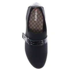 Genoa Women's loafer with a removable, comfortable supportive footbed