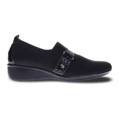 Genoa Women's loafer with a removable, comfortable supportive footbed