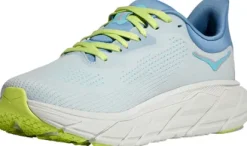 Hoka Arahi 7 Women's Running Shoe with stability and cushioning.