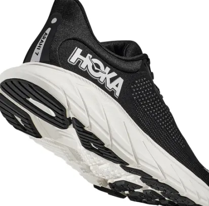 Hoka Arahi 7 Women's Running Shoe with stability and cushioning