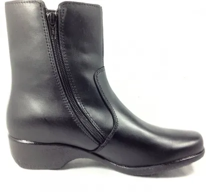Martino Lindsay Women's Winter Boot