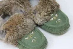 Moccasins Beaded Fur Collar