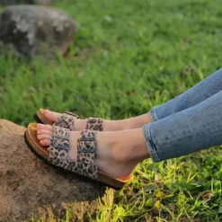 Naot Santa Barbara Women's Sandal 7500