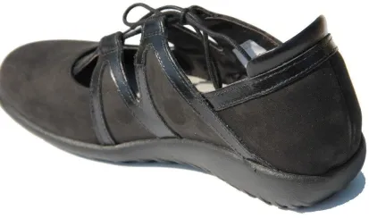 Naot Timu Women's Comfort Mary-Jane Shoe