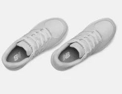New Balance 813 Women's Leather Walking Shoe - Comfort & Support