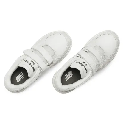 New Balance 813 Women's Leather Walking Shoe - Comfort & Support