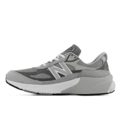 New Balance 990v6 - Premium Comfort & Style