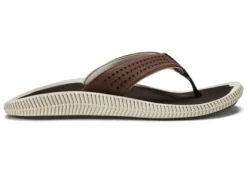 Olukai Ulele Men's Beach Sandals in Dark Wood - Canadian Footwear