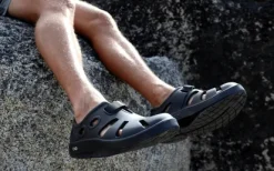 OOFOS Men's OOCandoo Sandal