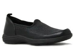 Quinn Slip-On Flat