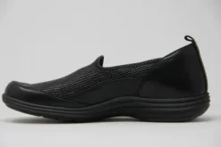 Quinn Slip-On Flat