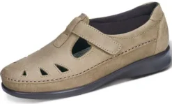 Roamer Slip On