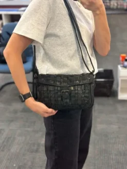 The Trend Leather Handbag Lala Black Woven
