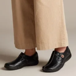 The Un.loop by Clarks® - Unmatched Comfort