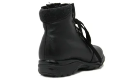 Toe Warmers Yukon Waterproof Leather Winter Boot
