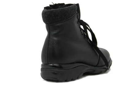 Toe Warmers Yukon Waterproof Leather Winter Boot